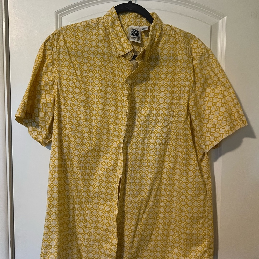 XL Kennington yellow button down mens shirt